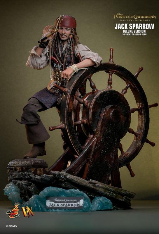 Pirates of the Caribbean: Dead Men Tell No Tales - Jack Sparrow DLX Version