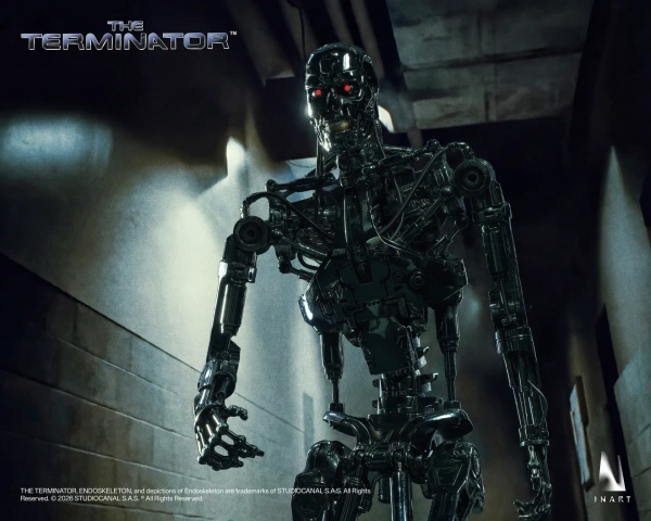 @The Terminator T-800 Endoskeleton 1
